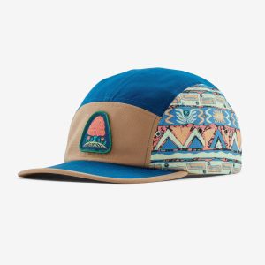 Jockey Graphic Maclure Hat