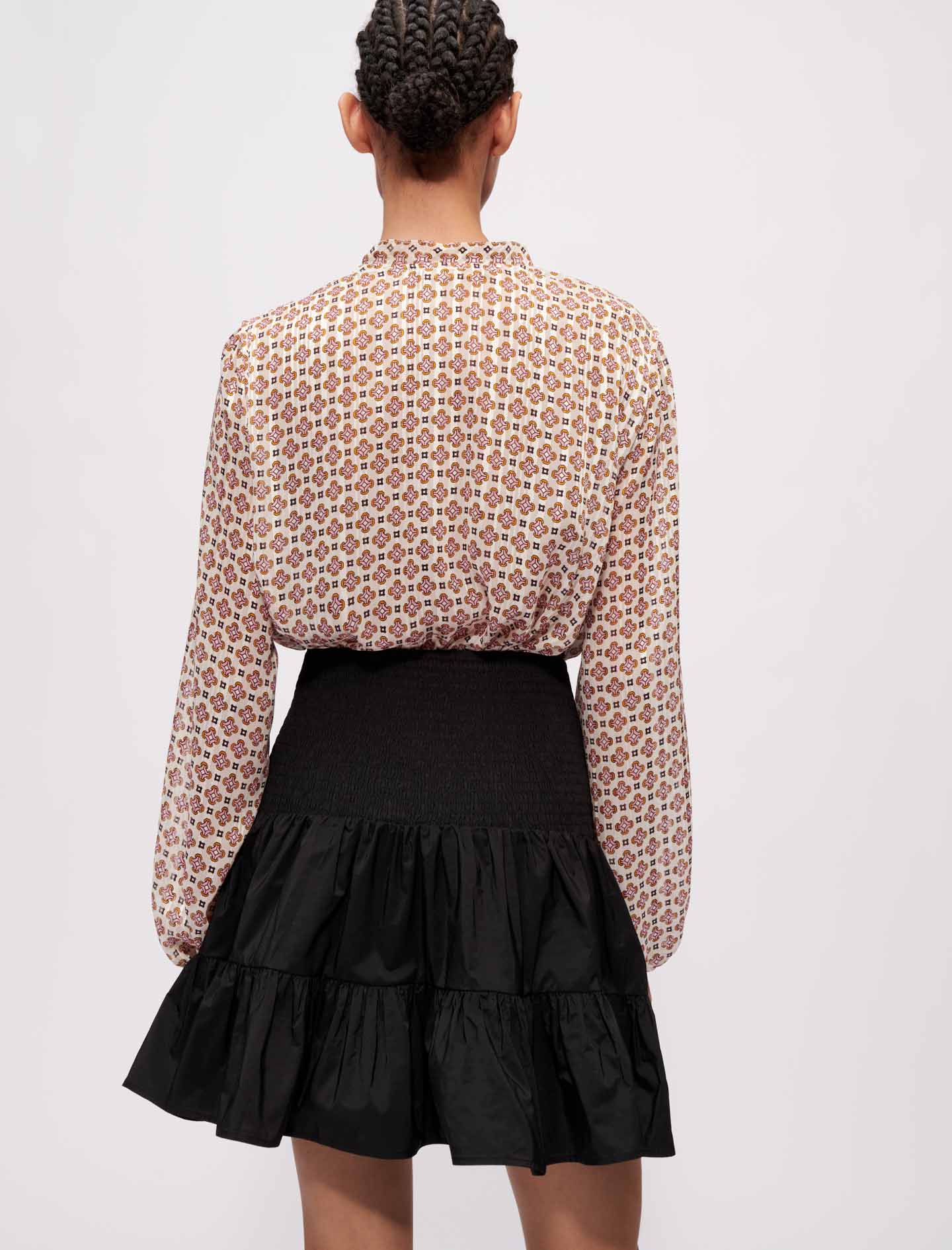 Falda corta con frunces y volantes - Imagen 3