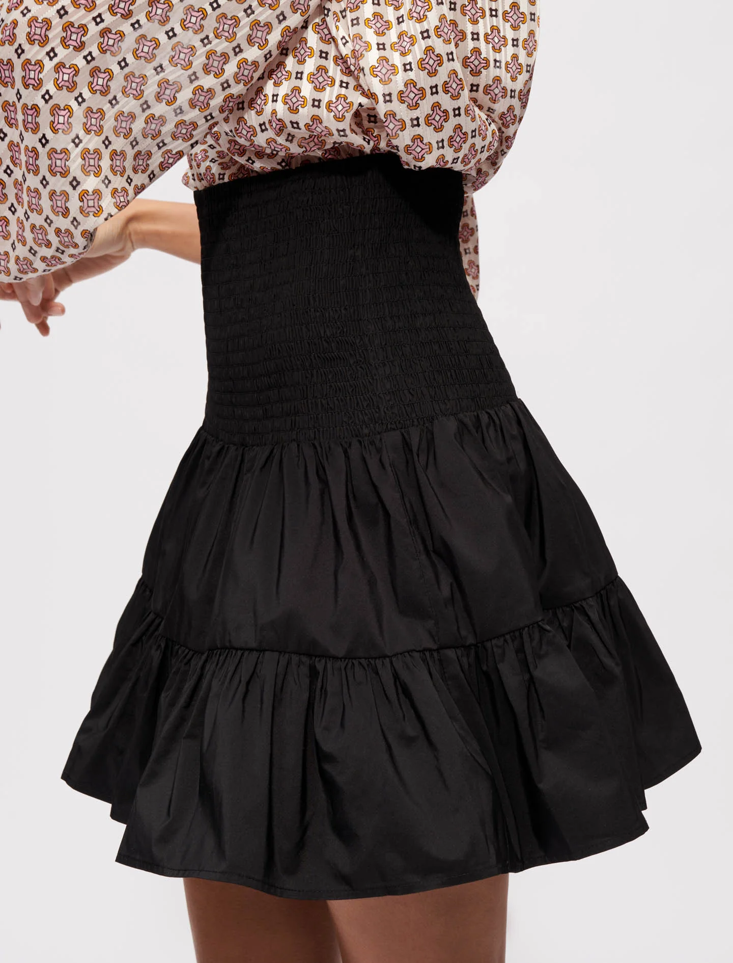 Falda corta con frunces y volantes - Imagen 5