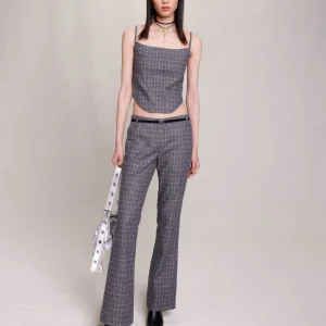 Pantalón acampanado