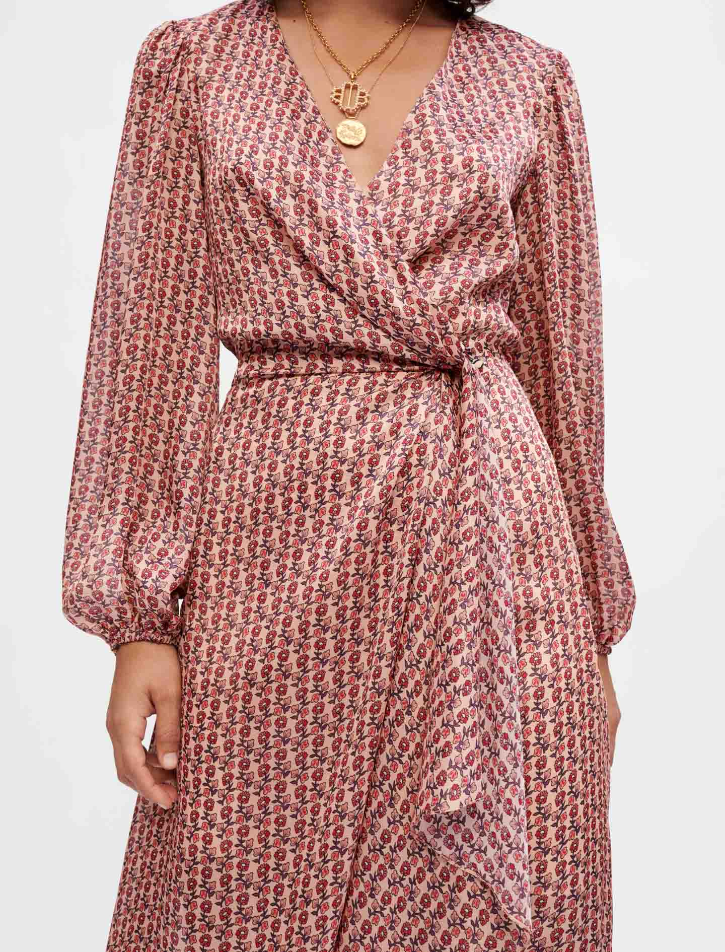 Vestido drapeado de raso estampado - Imagen 5