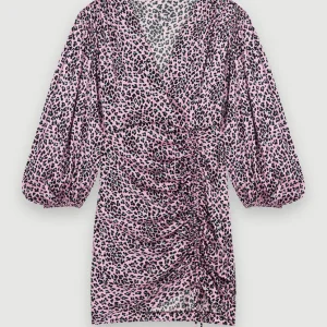 Vestido drapeado con estampado leopardo