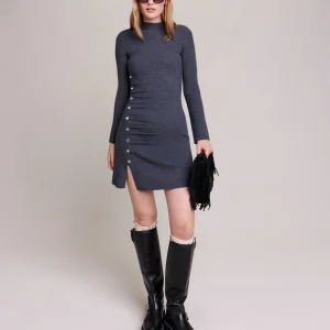 Vestido corto de punto