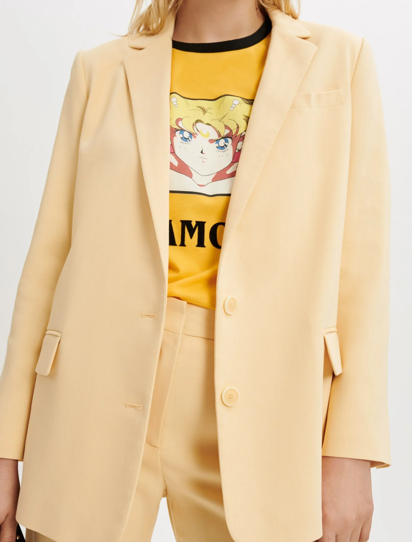 Blazer Amarillo - Imagen 3