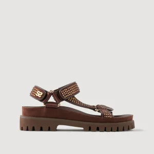 Sandalias decoradas con strass