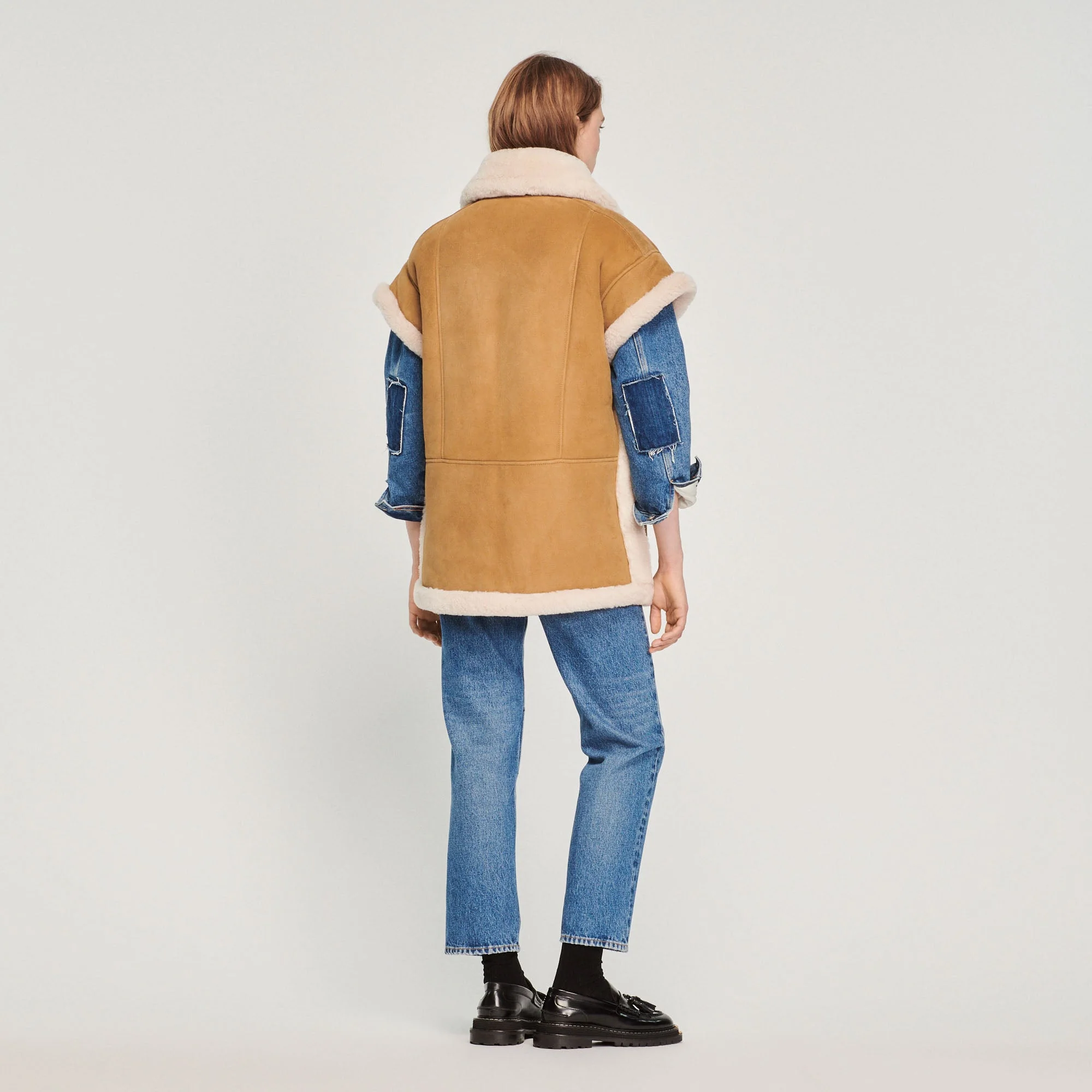 Abrigo sin mangas de piel lanuda - Imagen 5