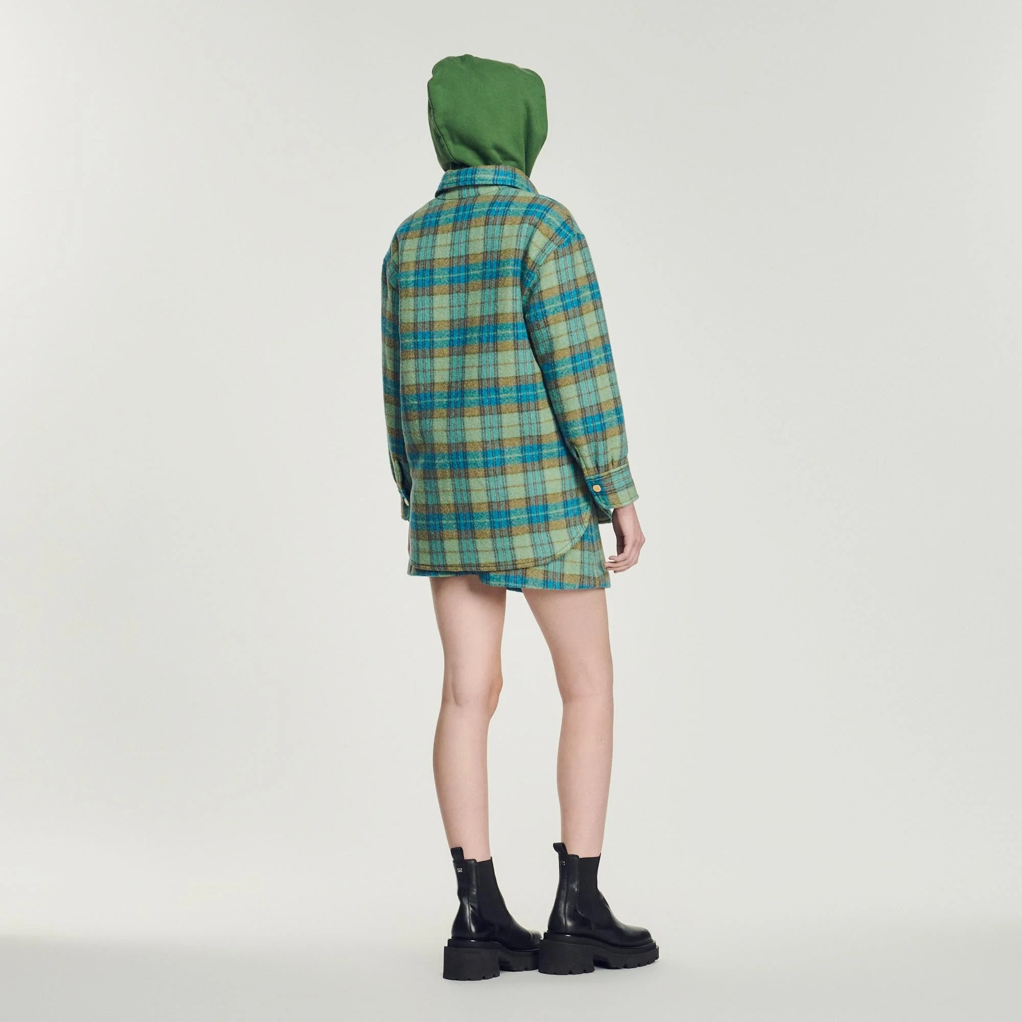 Abrigo sobrecamisa de lana a cuadros - Imagen 5