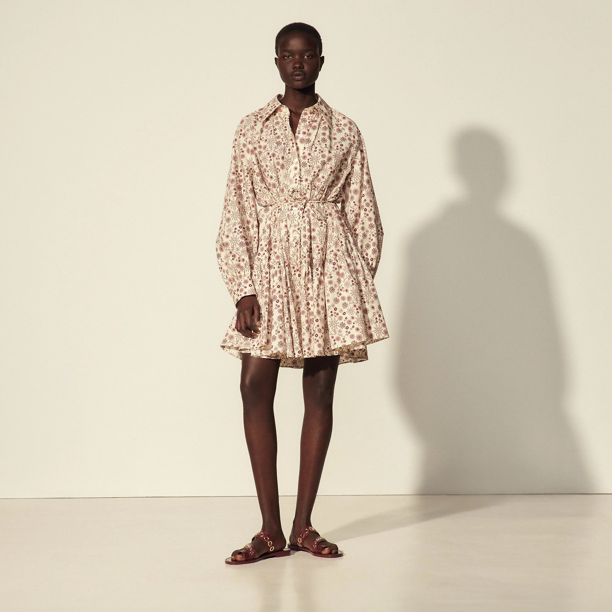 Vestido camisero estampado evasé - Imagen 5