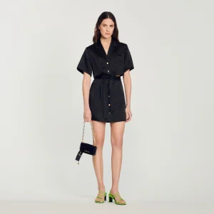 Vestido corto calado