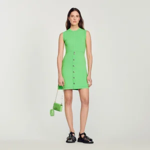 Vestido corto con botones