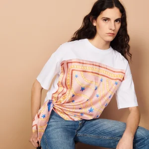 Camiseta con inserto estampado