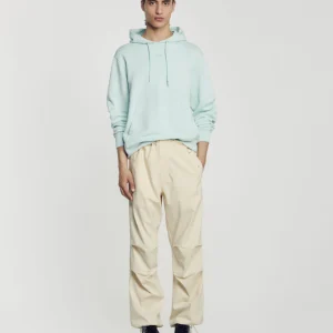 Sudadera con capucha bordada