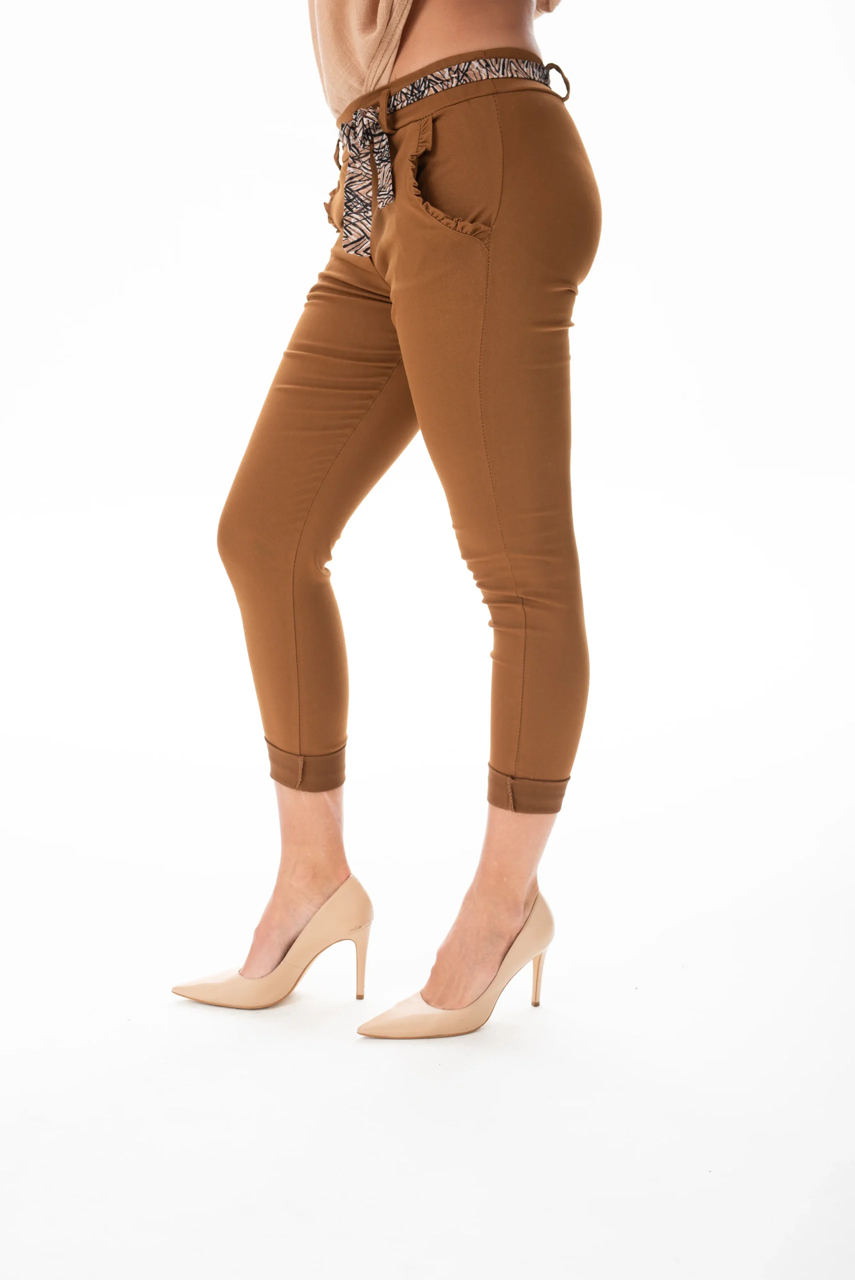 Pantalón Aline Cint Plizada Camel - Imagen 4